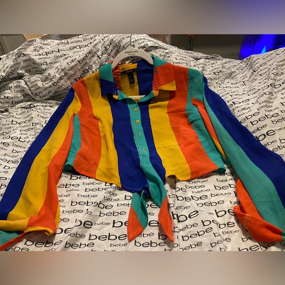 Forever 21 Front tie crop